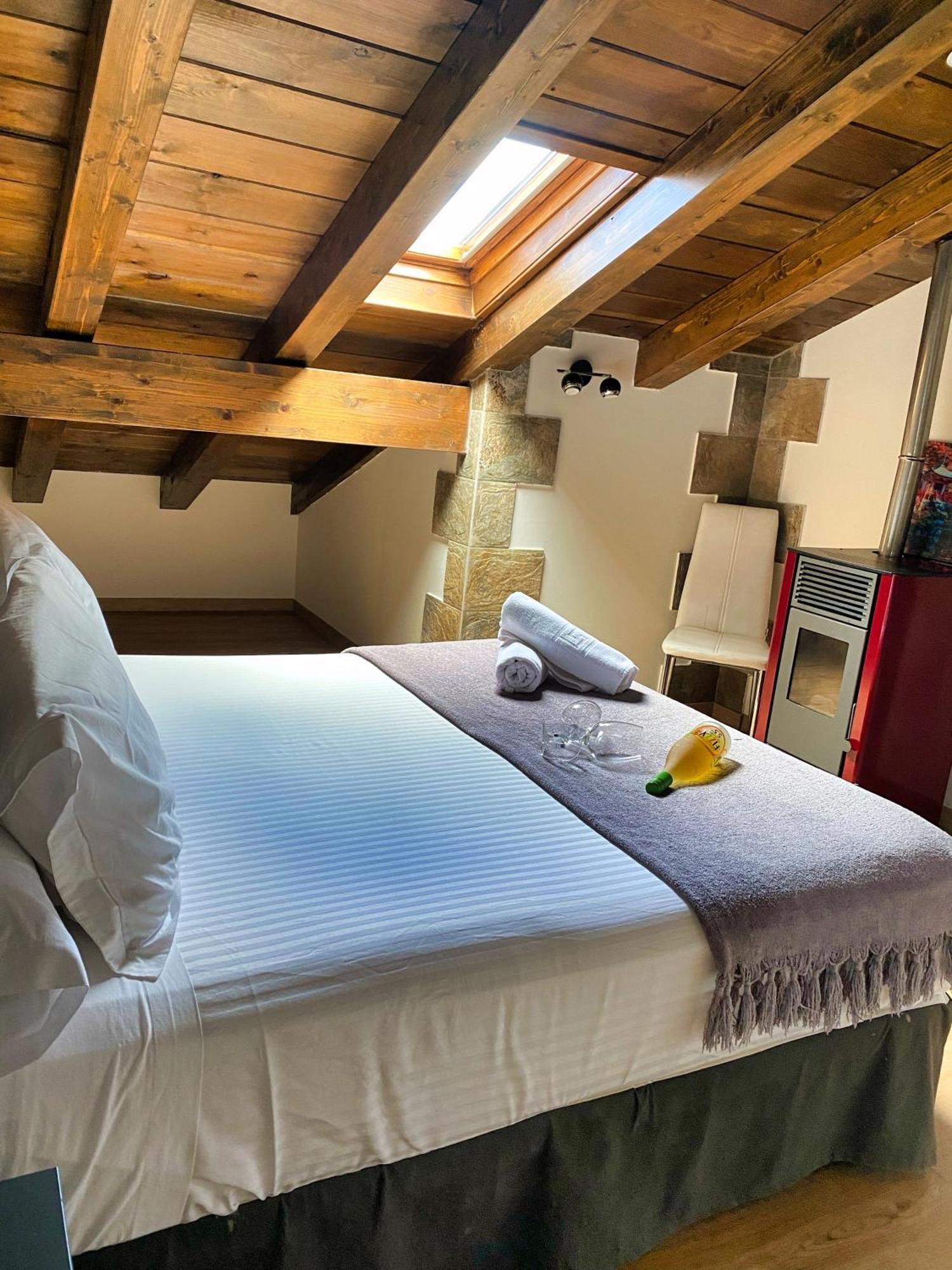 Apartamentos Spa Casco Historico De Isla - AlojateІсла Номер фото